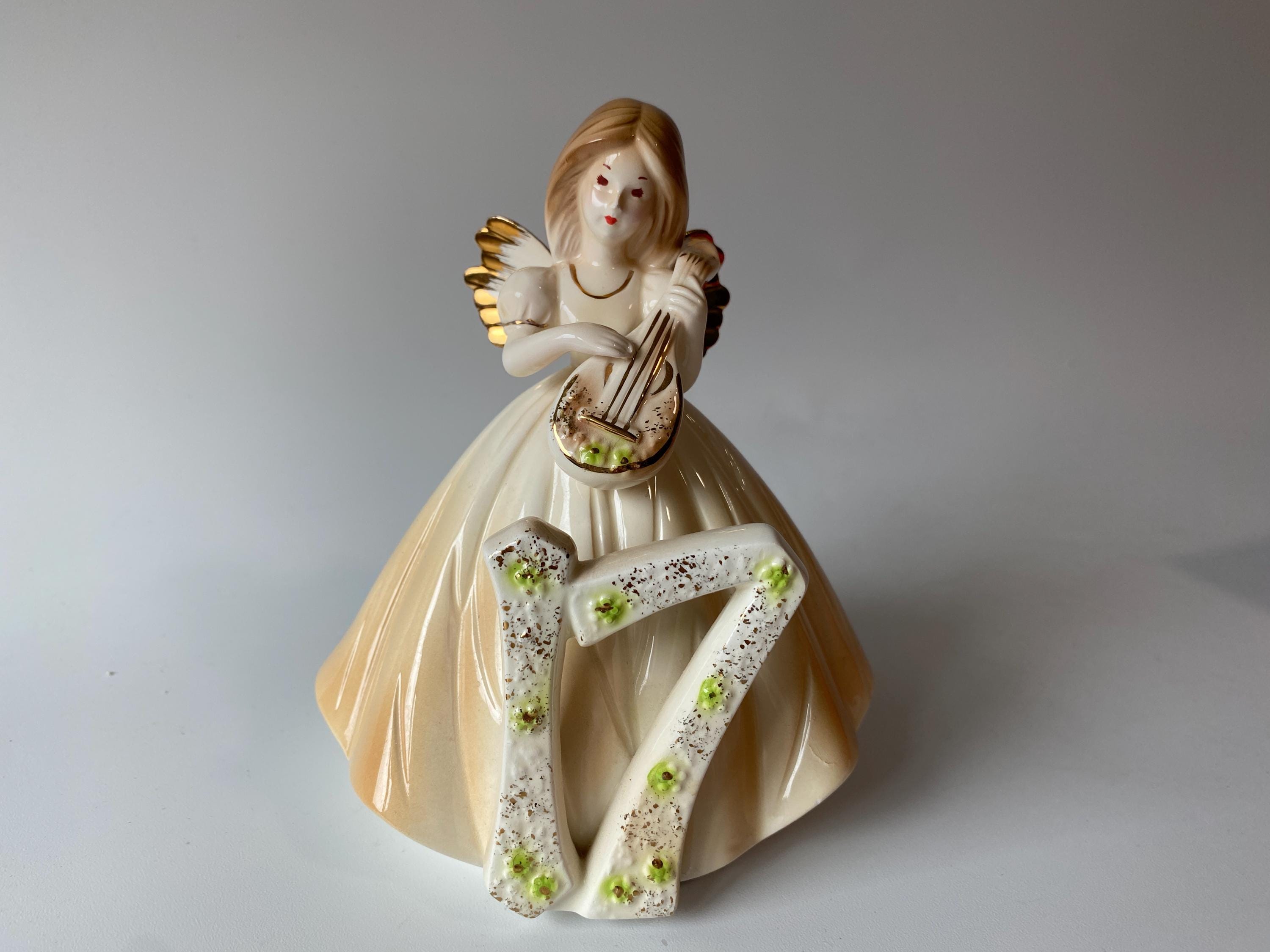 Vintage Ceramic Figurines - Etsy