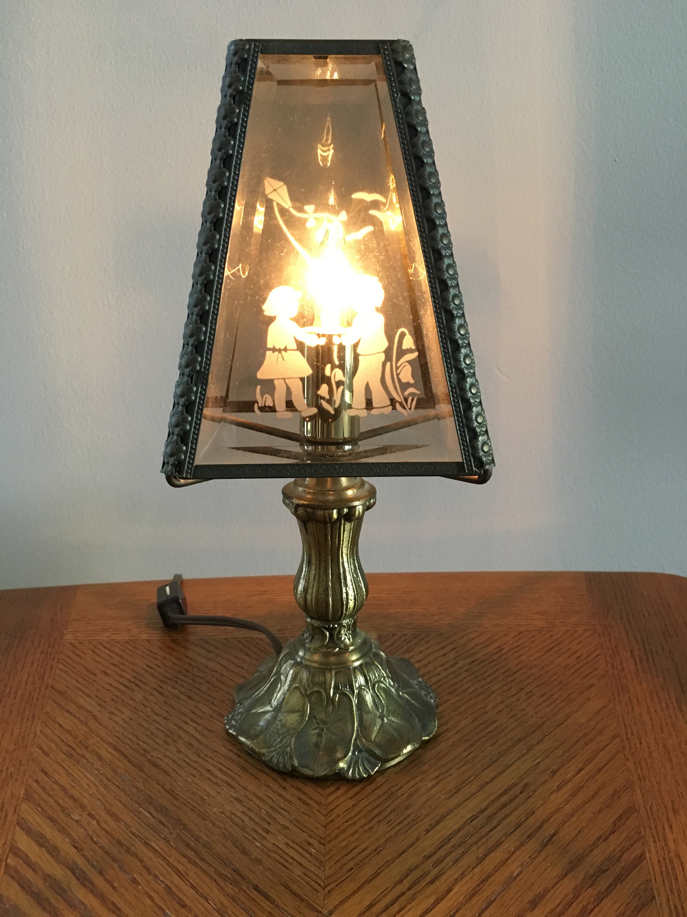 etched glass shade accent lamp