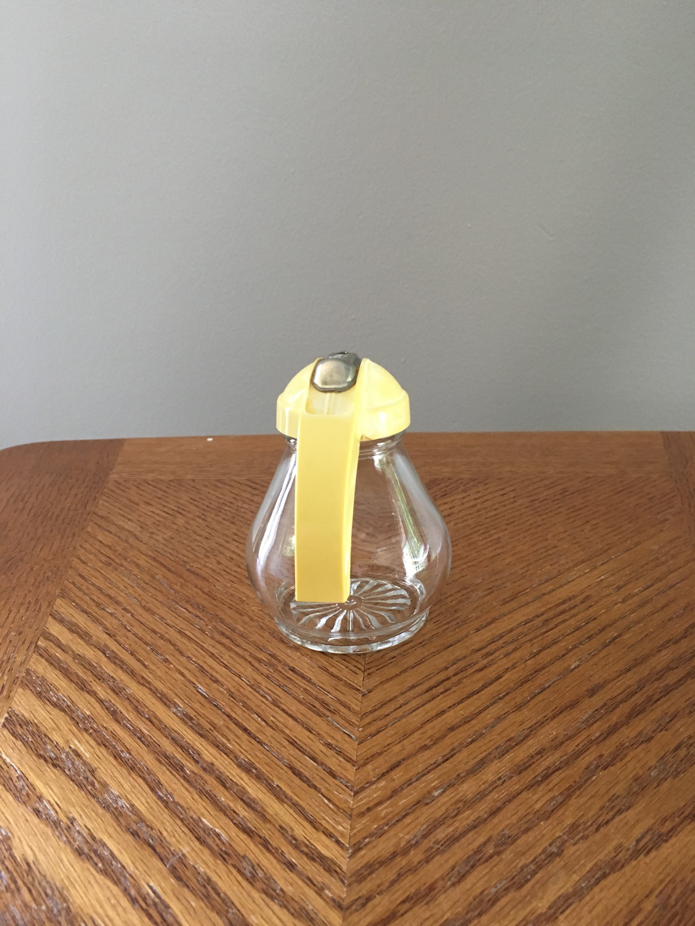 Vintage syrup dispenser