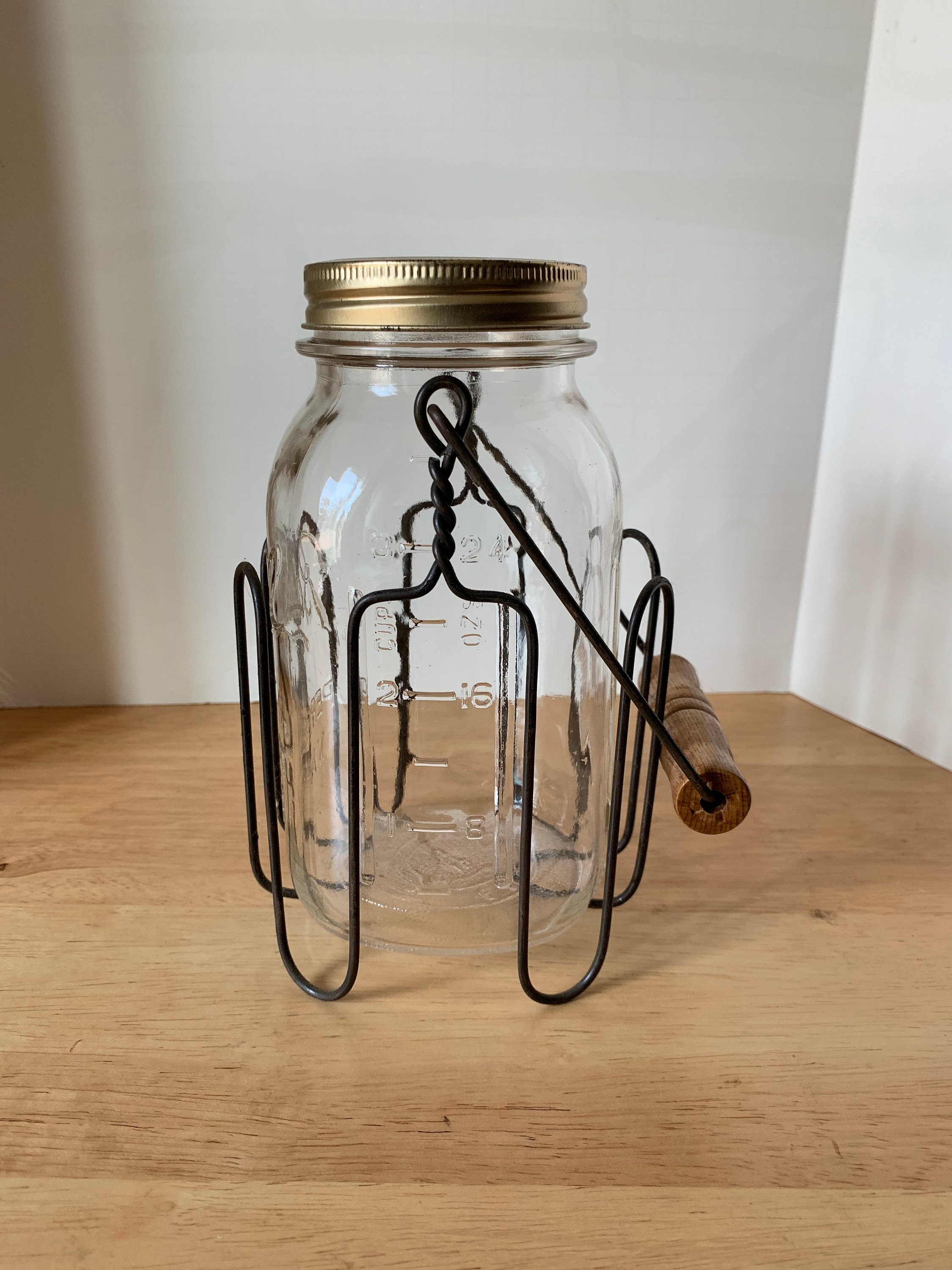 Vintage Ball clear canning jar with carrier