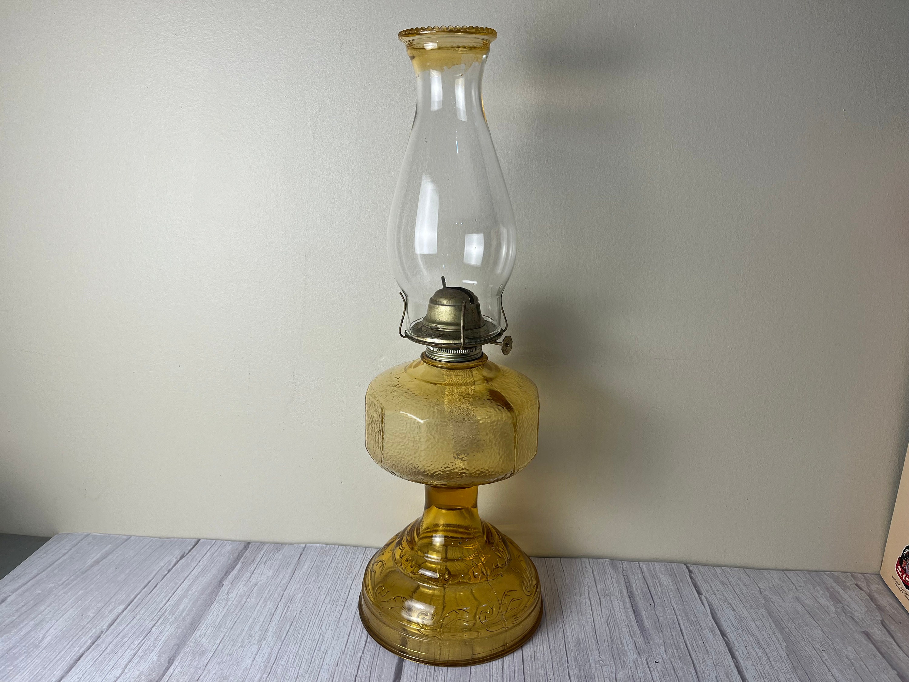 Nice Antique B & H Electrified Brass Oil Lamp With Frosted Eagle