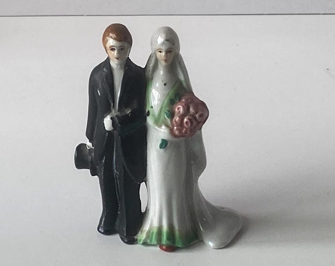1940s Porcelain Ceramic Art Deco Bride and Groom Wedding Cake Topper from Japan