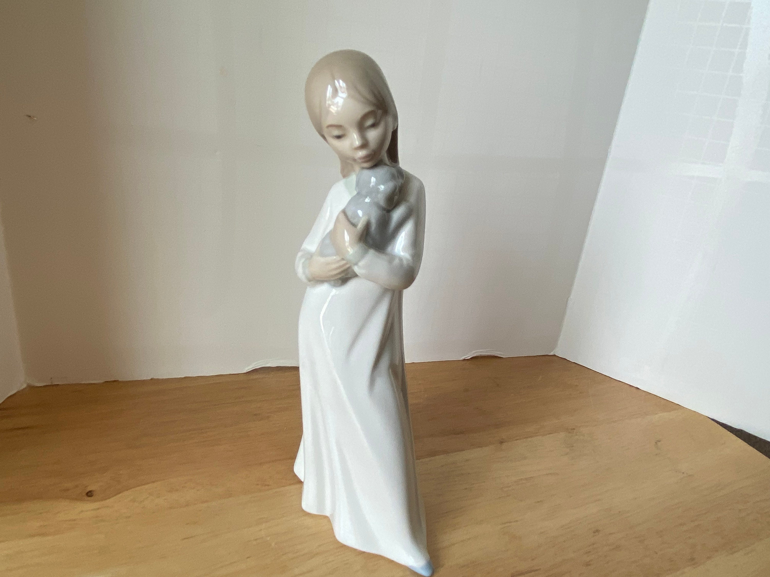 Lladro Nao Girl with dog figurine vintage in box