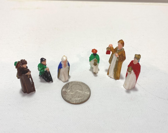 6 Piece micro mini  painted Nativity Characters for dioramas or craft projects