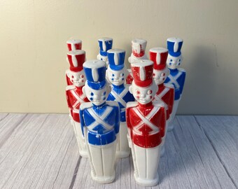 9 blow mold 1960's 8" red and blue soldiers
