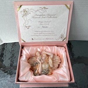 Seraphim 1996 Seraphim Classics Heaven Sent Collection by Roman Inc with original box and COA