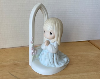 Worship the Lord Precious Moment figurine