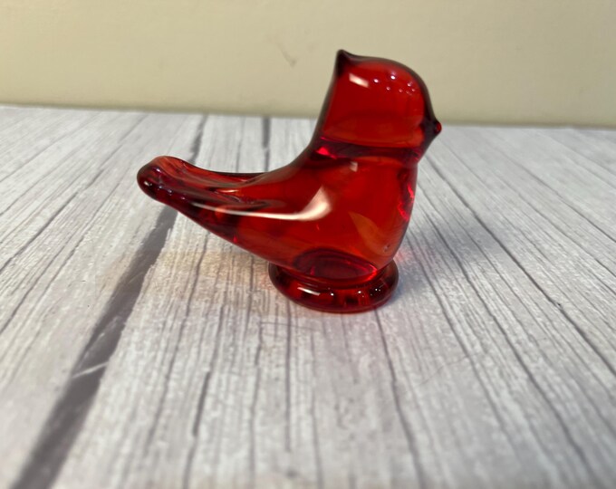 Ron Ray 1995 red Cardinal bird glass figurine with etched signature