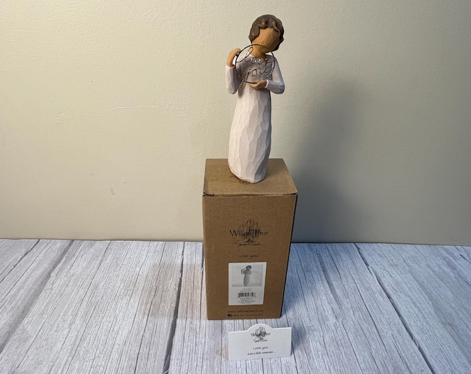 Vintage Willow Tree "Love You"   figurine in original box