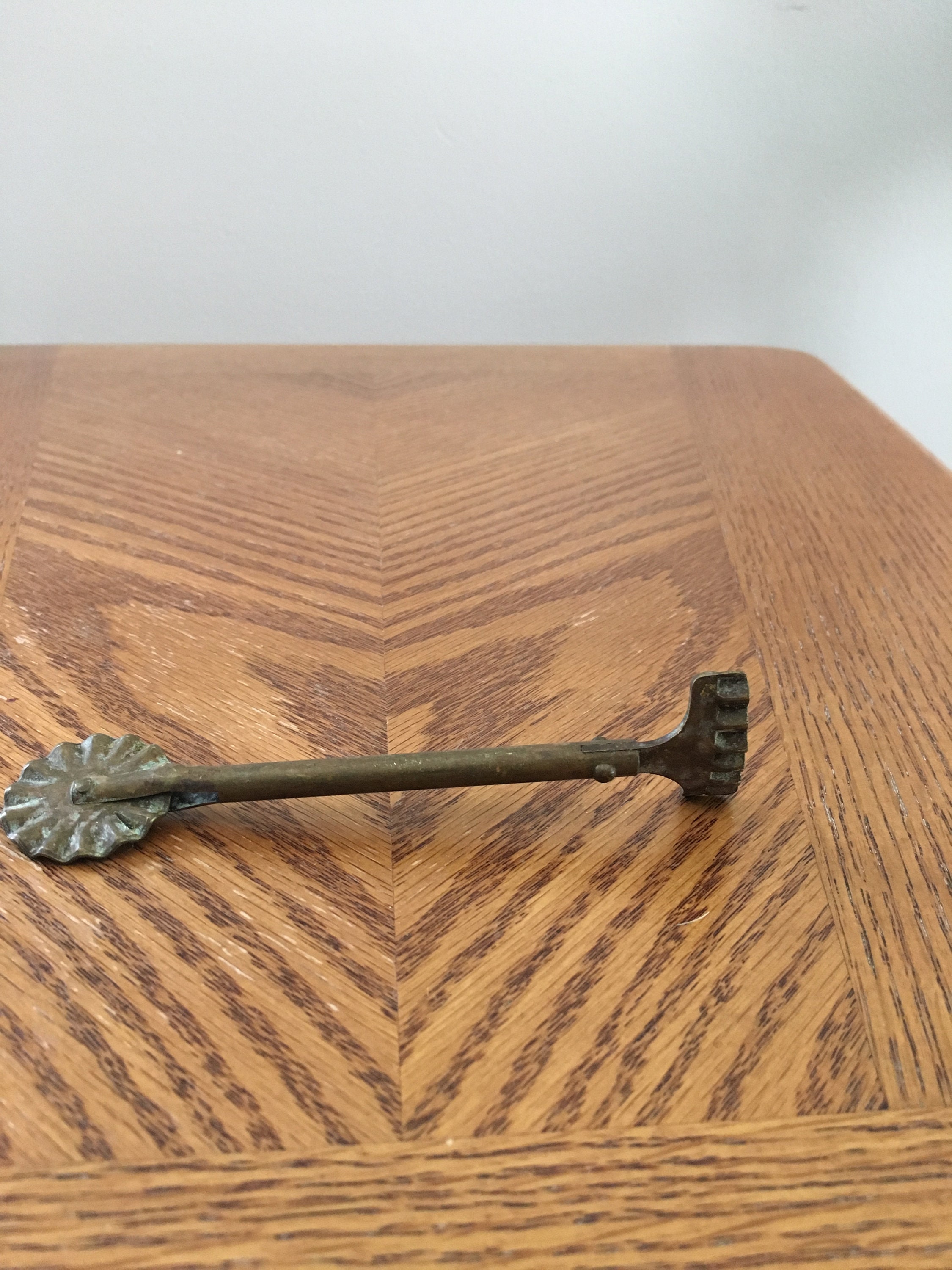 vintage ravioli cutter and crimper