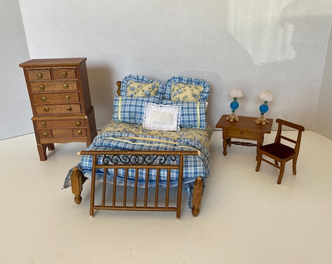 Vintage 15 Piece Dollhouse 1:12 scale Wood Bedroom set including Bed with Blue Bedding, High Boy Chest and other Accessories