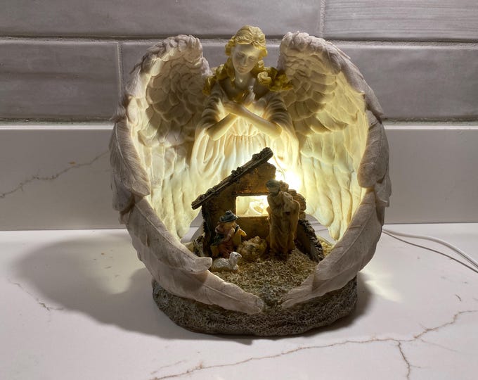 Vintage Lighted Sculptured Angel Nativity Scene with cord and lightbulb