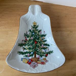Vintage  Lefton Christmas Tree Shaped Candy Dish  Christmas Plate