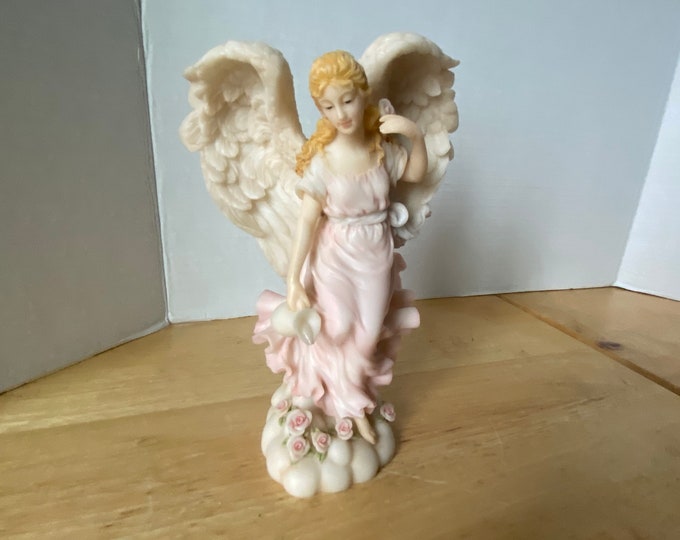 Seraphim Angel "Heaven's Helper"   7 3/4" tall