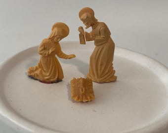 Set of 3 vintage miniature  1 1/8" tall Holy Family Nativity