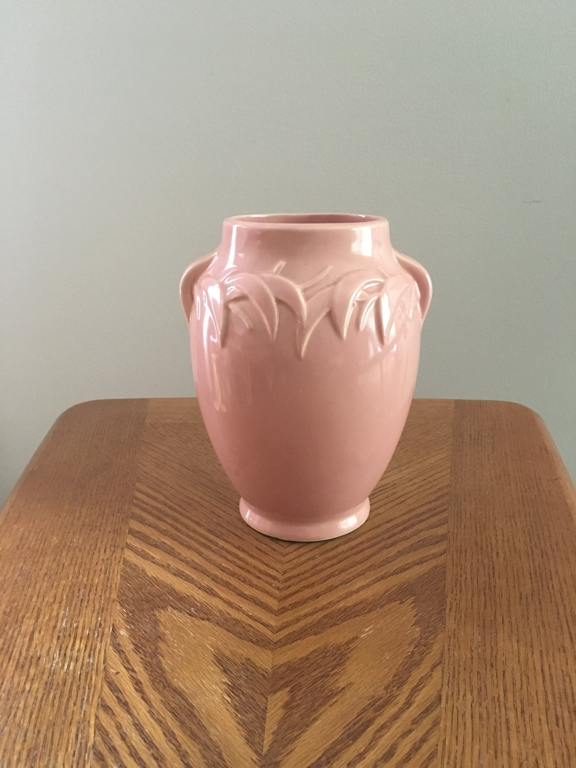 Vintage 8 1/8 Pink McCoy pottery vase/urn