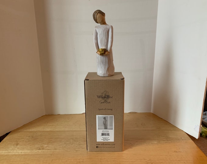 Vintage Willow Tree "Spirit of Giving" figurine in original box