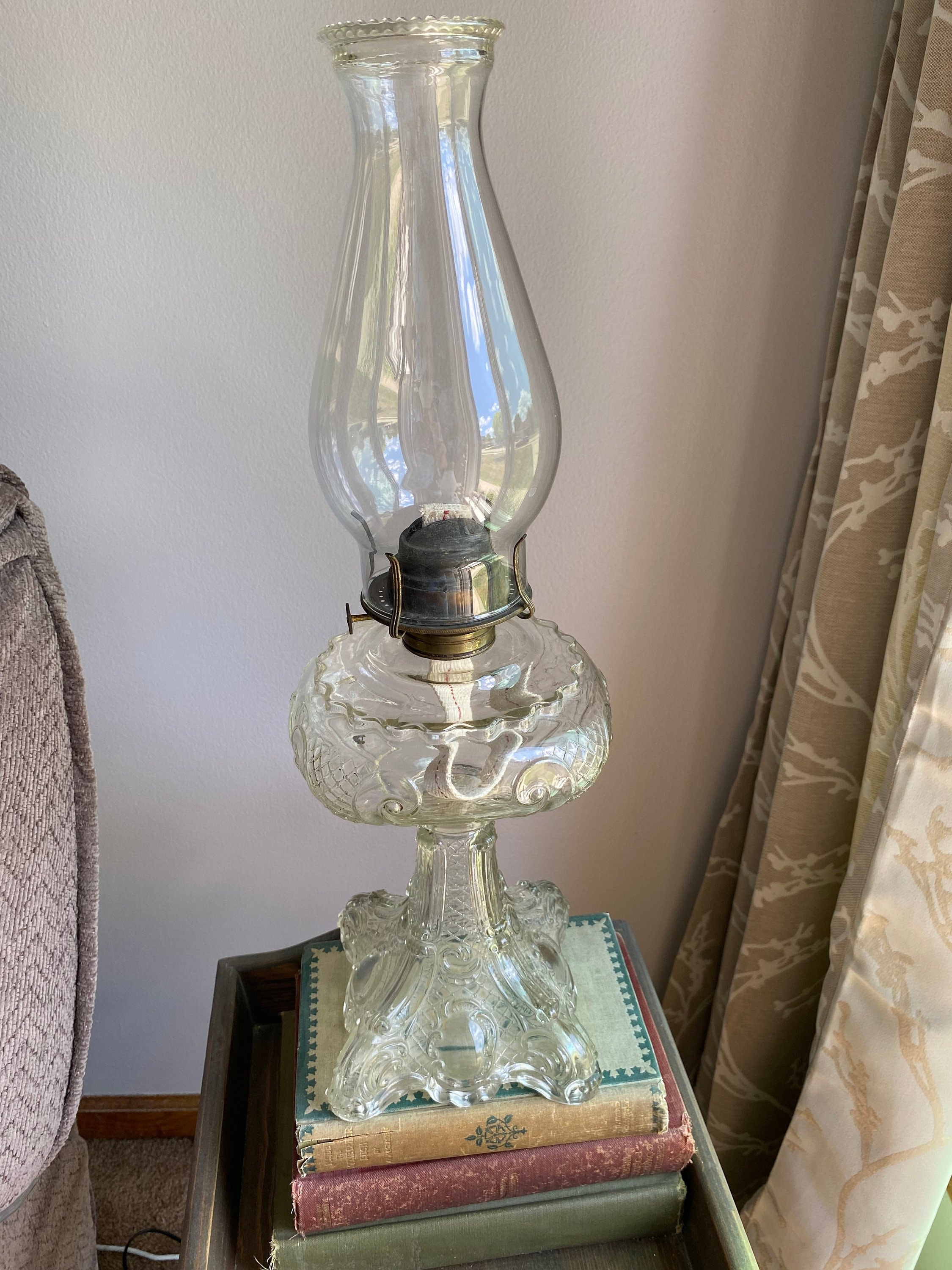 Princess feather cheap oil lamp