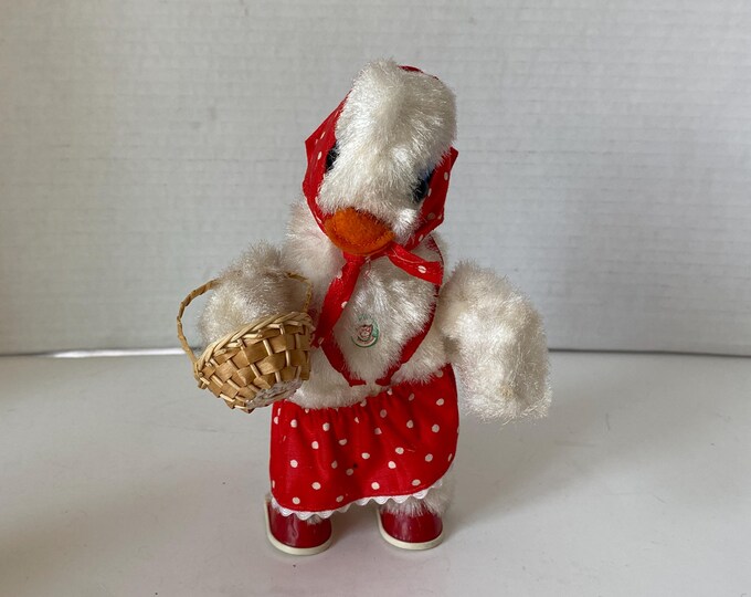 1950s West Germany MAX CARL Wagner Animal wind up Waddling Duck Toy in working condition w/Monkey Head Label