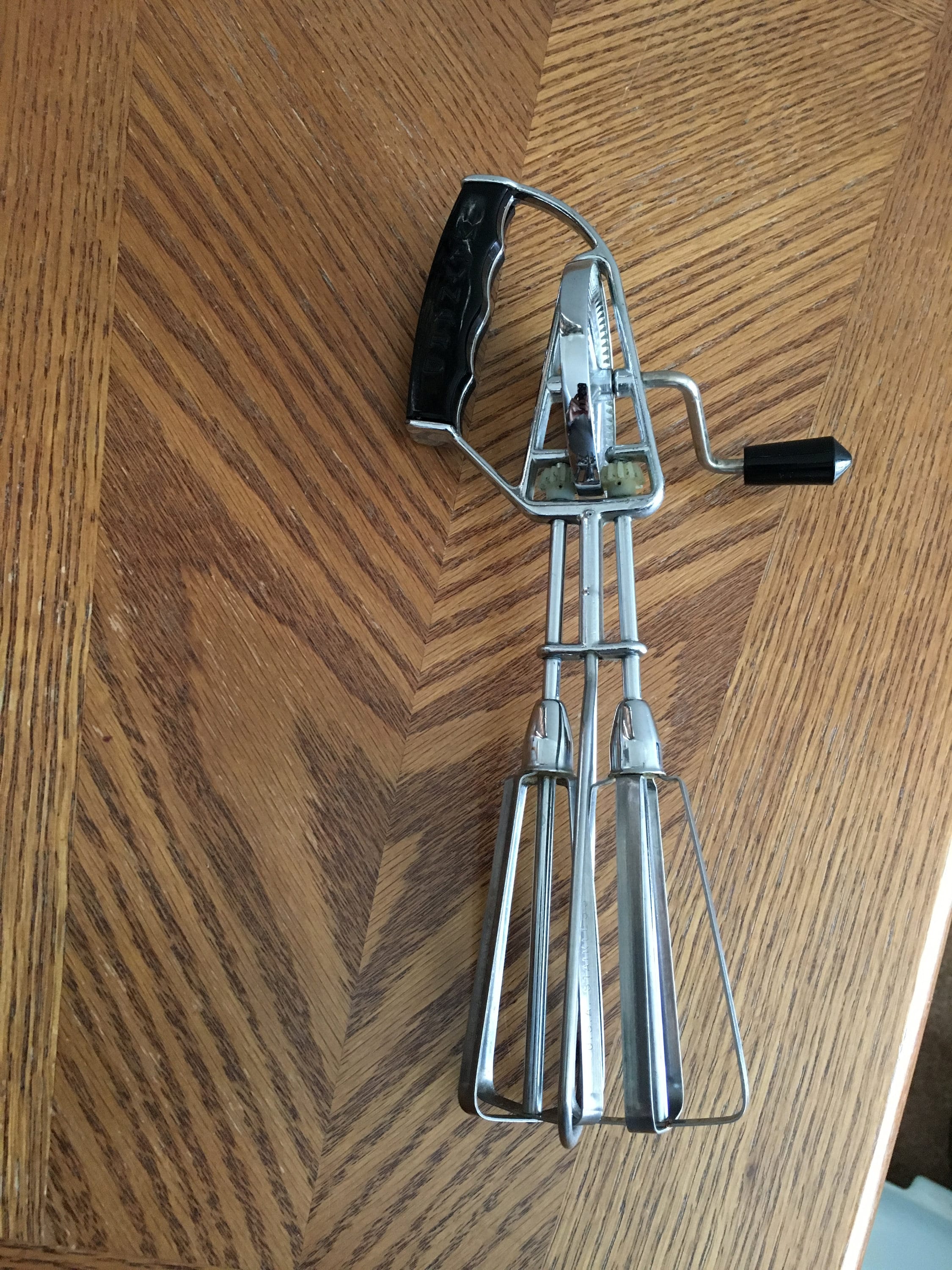 Vintage Maynard Stainless Steel Manual Egg Beater Hand Mixer