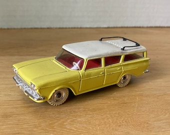 Dinky Toys Rambler Cross Country #193 with Red interior