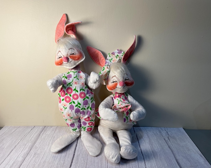 20" pair of Annalee bunnies