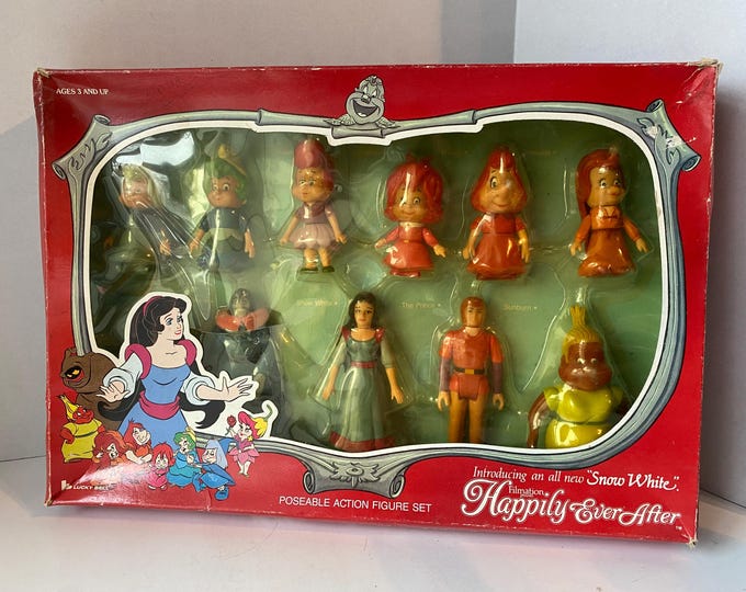 Very Rare 1990 Lucky Bell  "Snow White Happily Ever After" 10 Piece Posable Action Figure Set NIB Animation film 1st National Film Corp