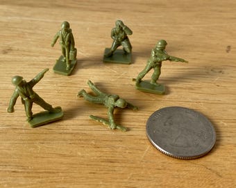 1" Military 5 piece plastic figurine set