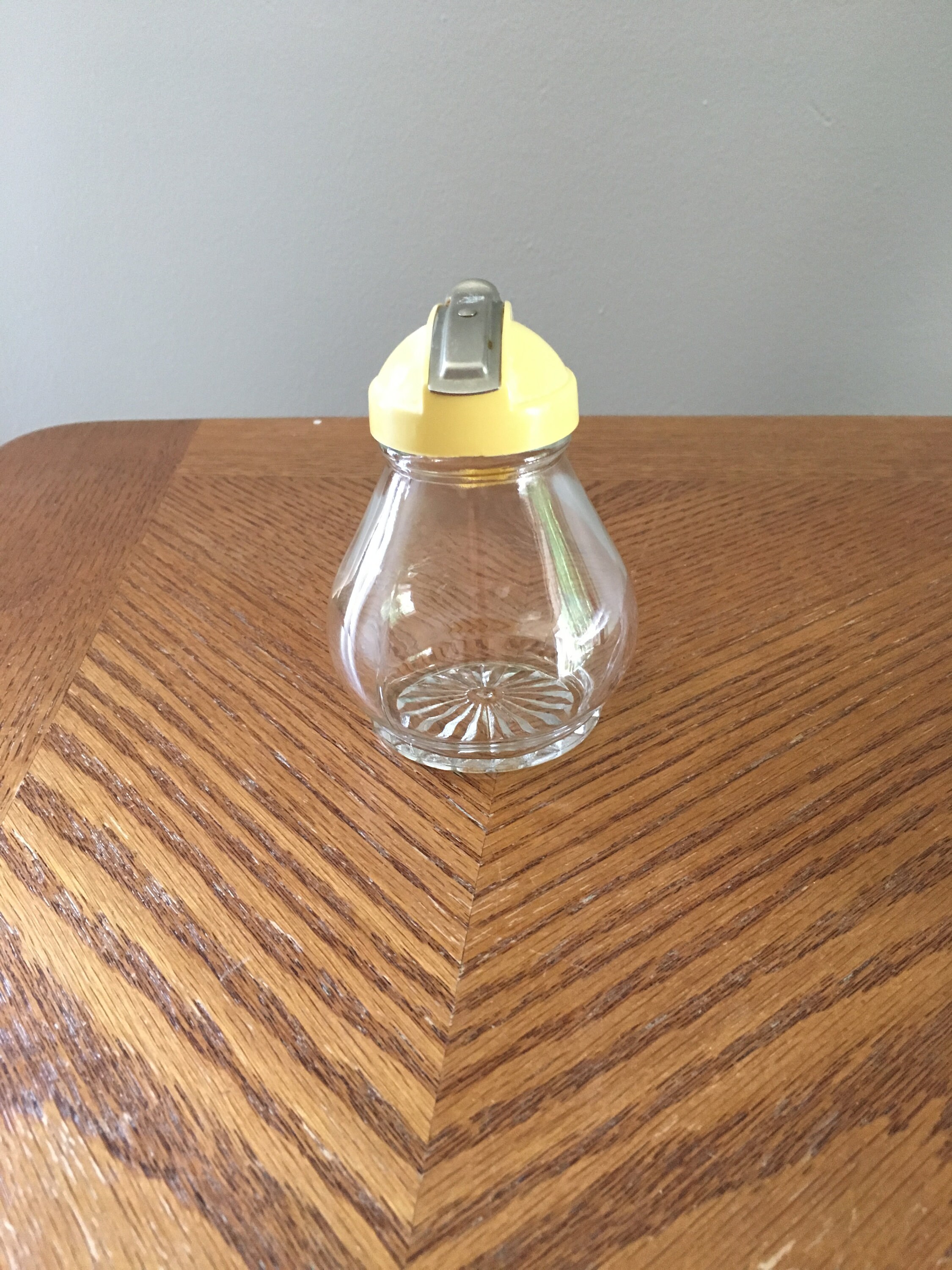 Vintage syrup dispenser