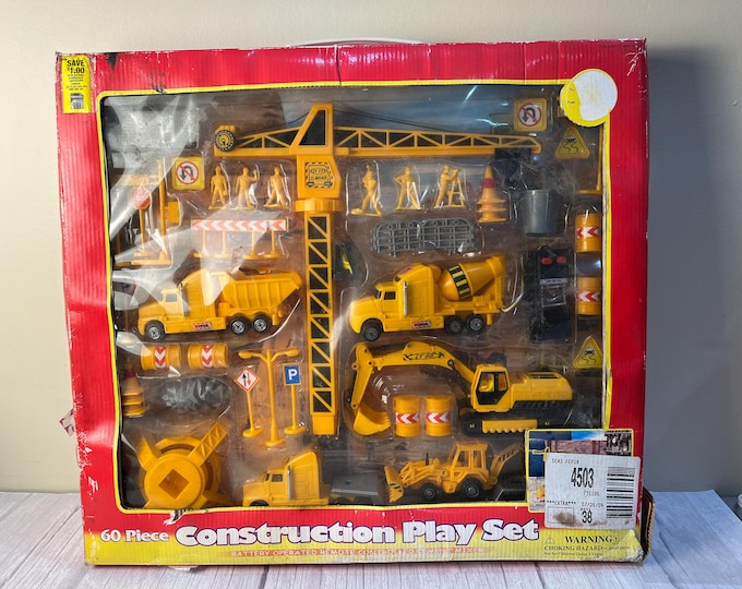 2004 Excite 60-piece Construction play set with remote control in the original box
