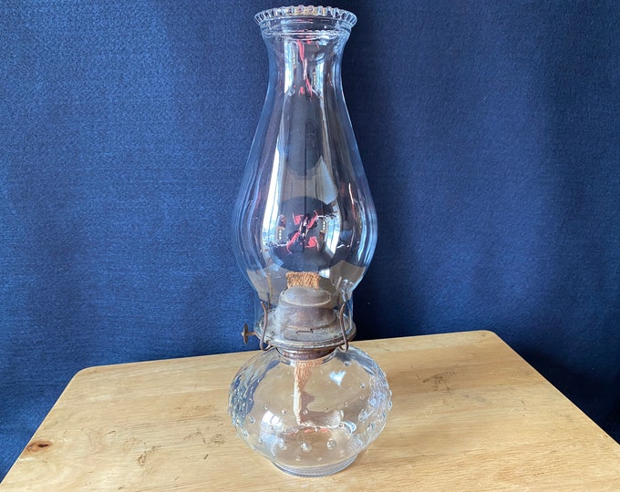 Vintage medium size clear hobnail design oil lamp with chimney and wick