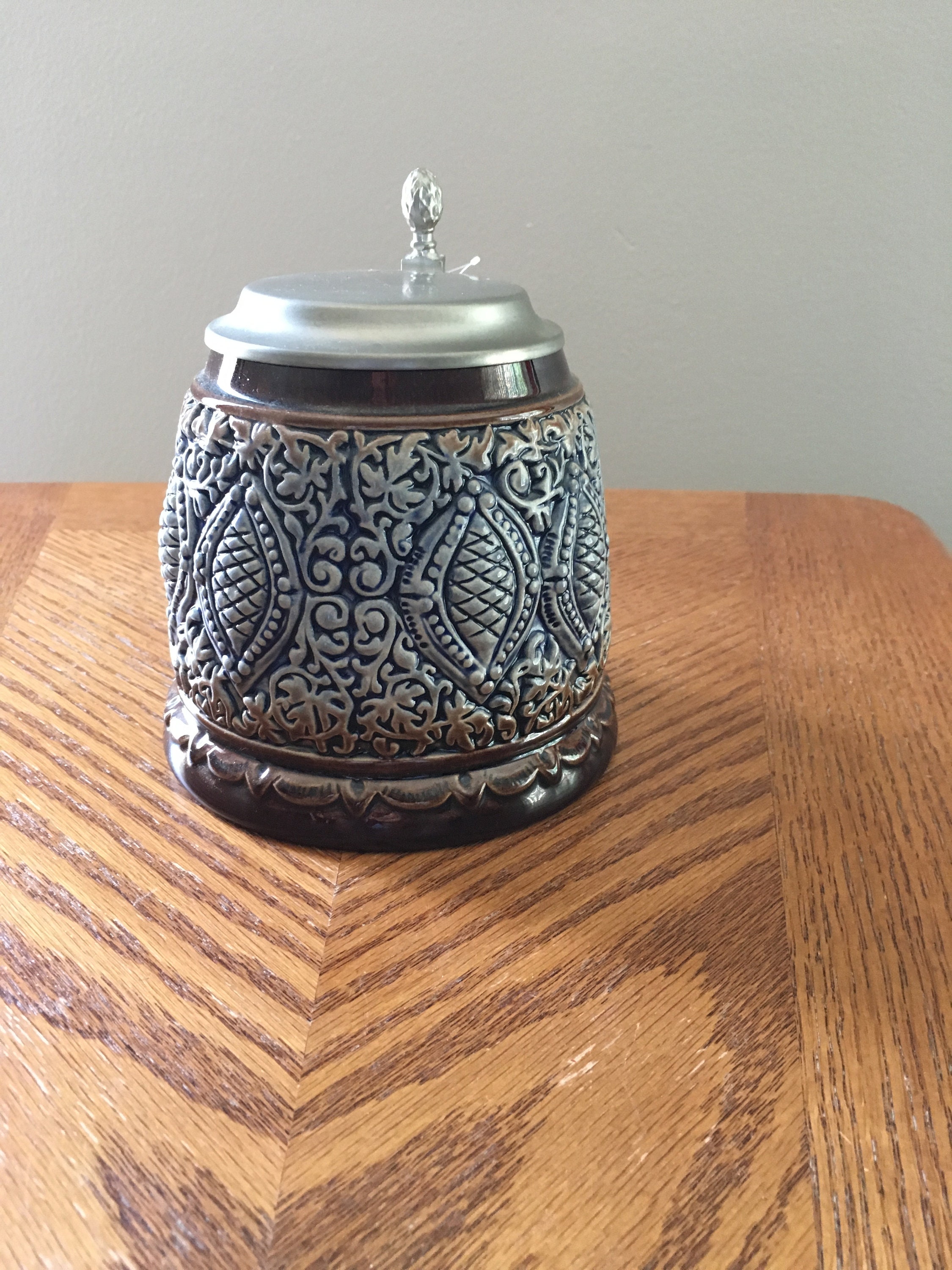 lidded King beer stein made in Austria
