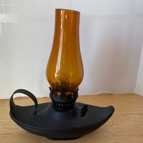 Vintage black metal  aladdin genie style finger oil lamp with amber chimney and wick