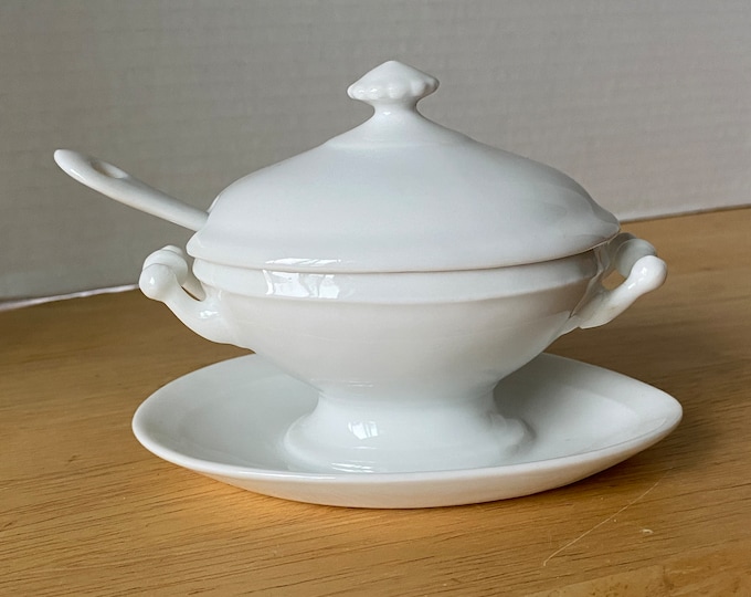 Vintage white porcelain ceramic Jam jar or Sugar Jar with Ceramic spoon