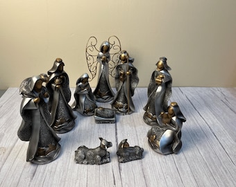 10-piece resin nativity scene