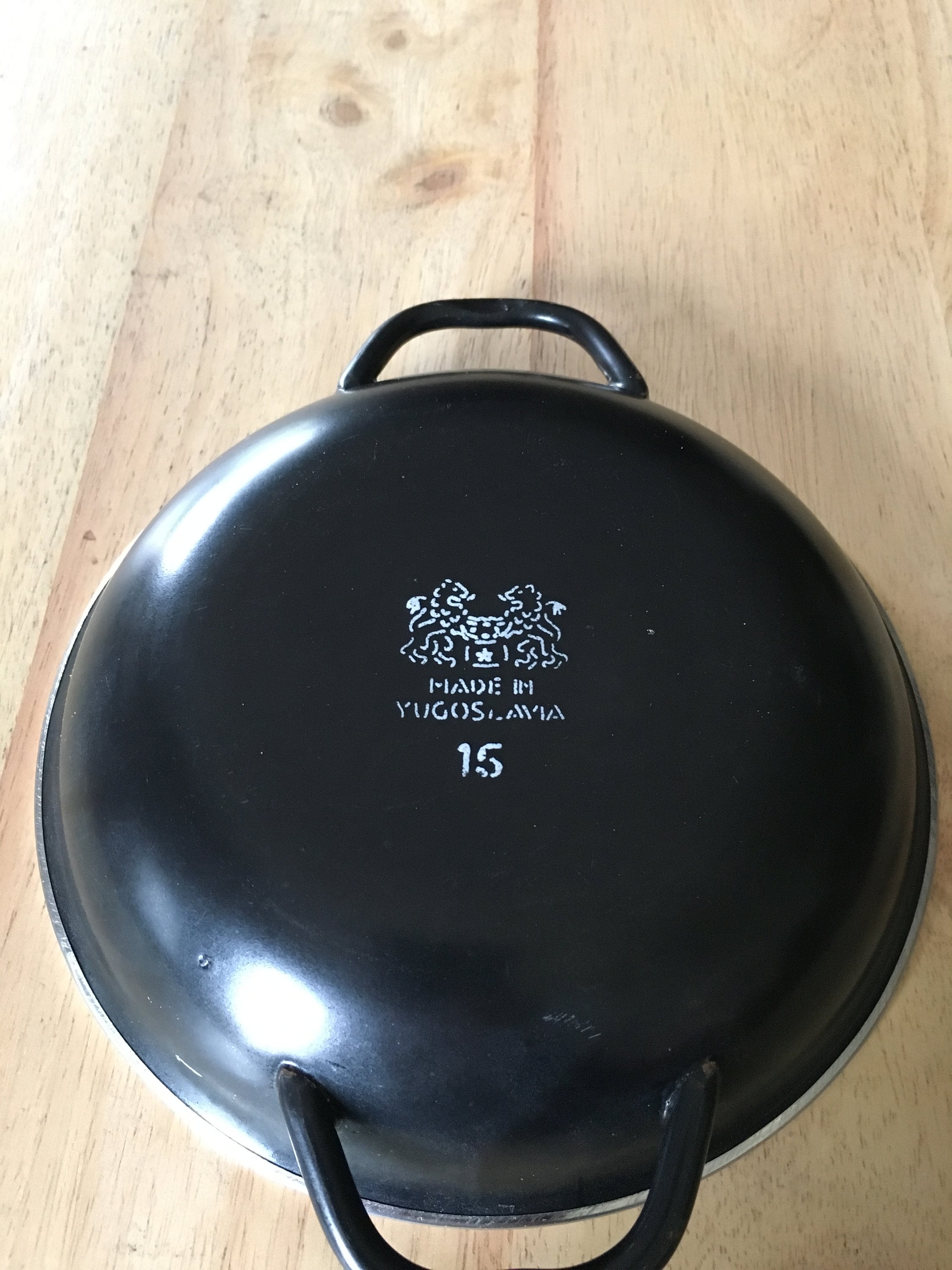 Yugoslavia enamel saute pan