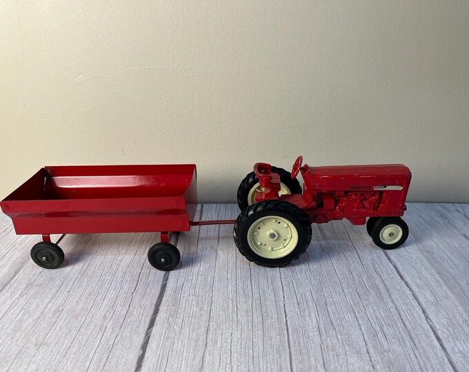 International Tractor and wagon