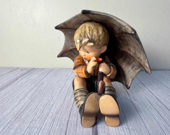 vintage 5" Hummel "Umbrella Boy" #152/0 A TMK 4 1964-1972