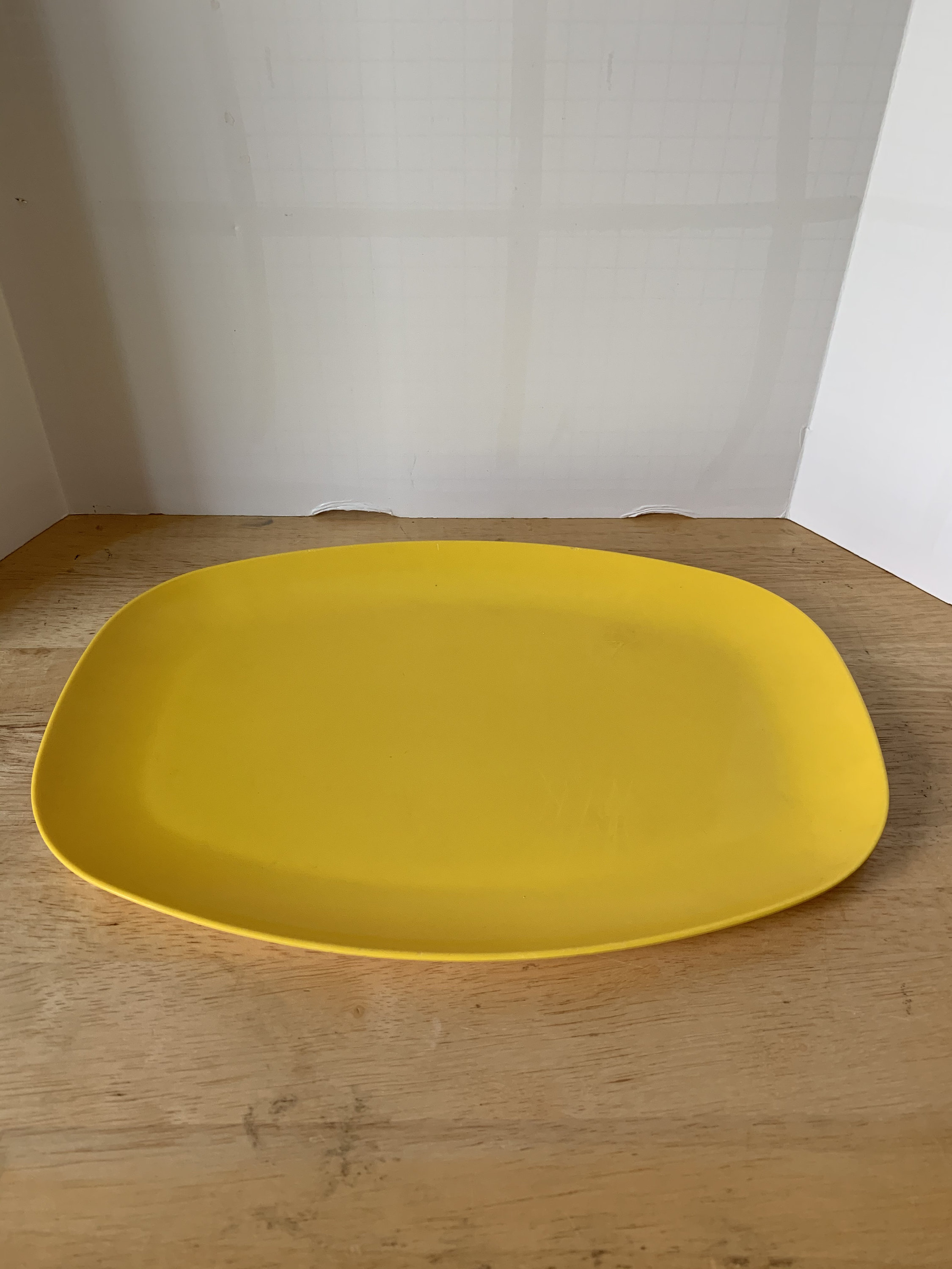 Vintage bright yellow melmac serviing platter
