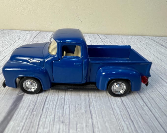 1994 Road Champs 1956 Ford 100 pickup truck