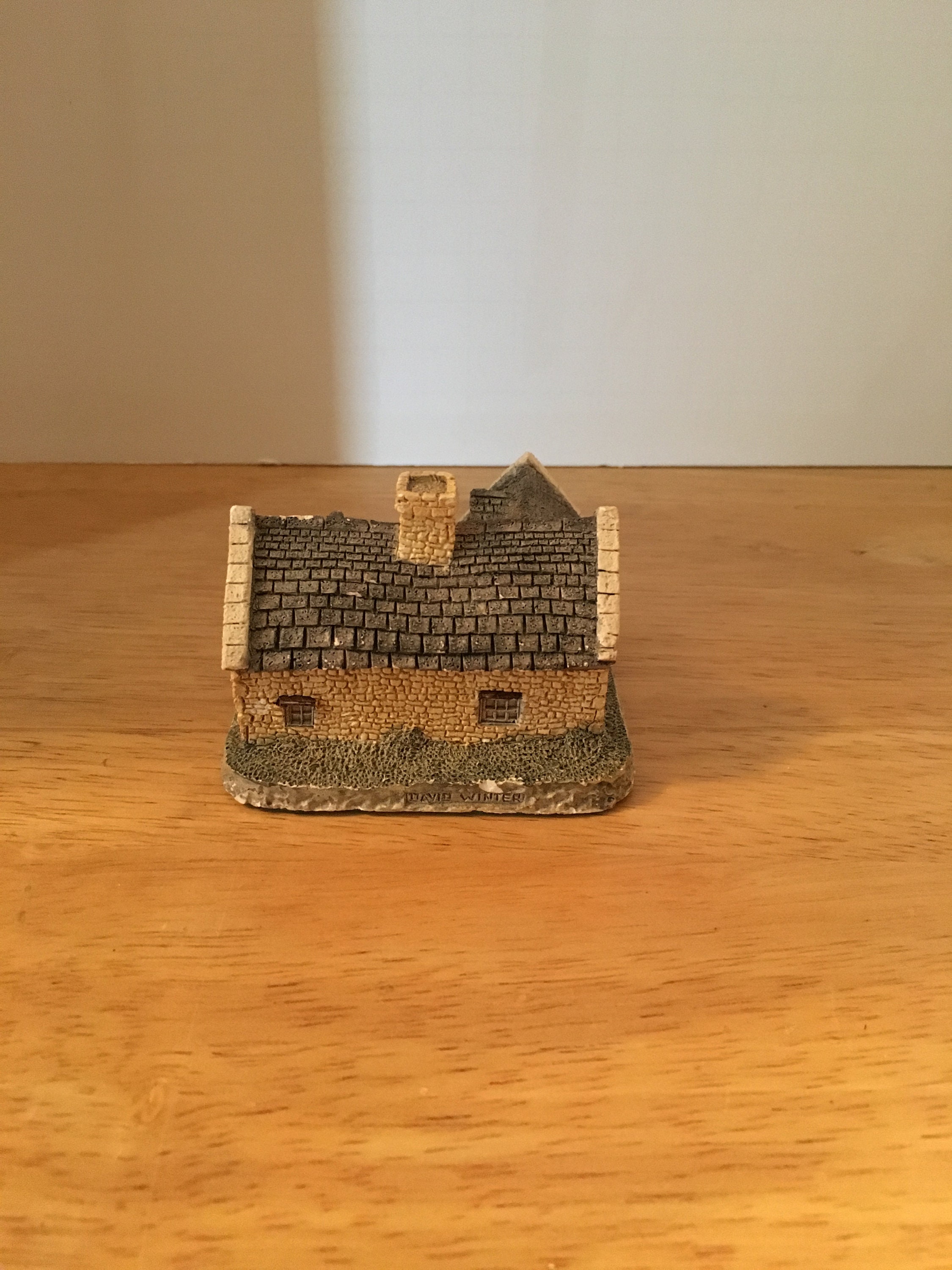 Vintage David Winter 1982 Cotswold Cottage