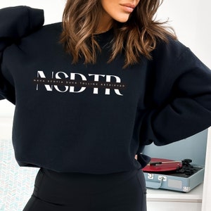 NSDTR Nova Scotia Duck Tolling Retriever Crewneck Sweatshirt Gift Dog Lover