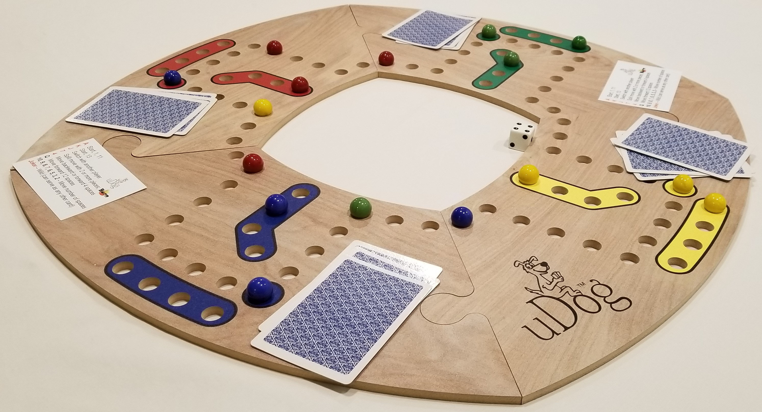 8-Player uDog Game 2-8 players 8-Player uDog Game 2-8 players