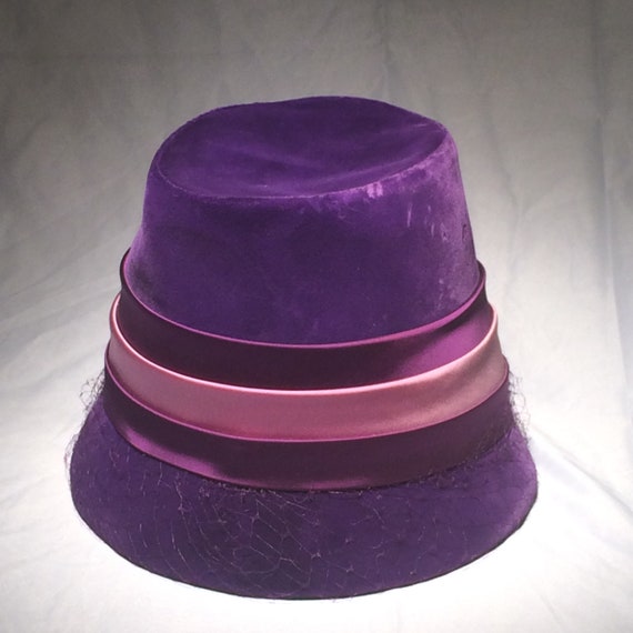 1960 Purple Velvet Hat - image 1