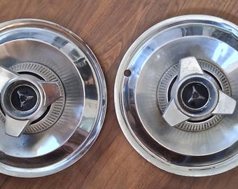 Par de tapacubos Dodge 1964 de 14 pulgadas para taller automotriz y decoración del hogar.