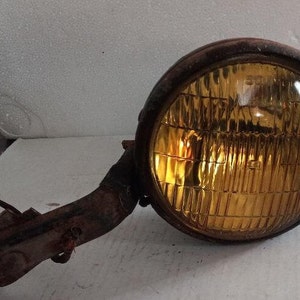 Fog Light Lamp 40s 50s Yellow  Automobile Car Shop Home Cabin Decor