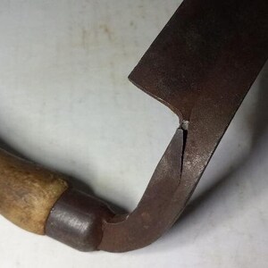 Cutipol - Goa Couteau à Steak Brossé Manche Noir - Les Secrets Du Chef