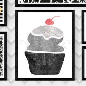 CUPCAKE Art Print,CUPCAKE ART Print,Cupcake Wall Art,Digital Cupcake Print,Cupcake Print, 20”x24” Digital Download Print,Digital Art