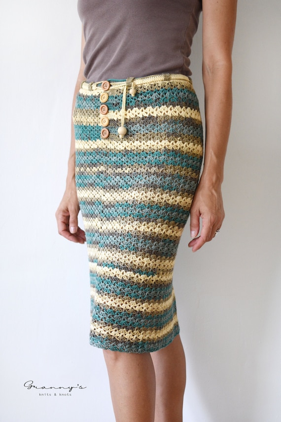 Beach skirt knee length discount