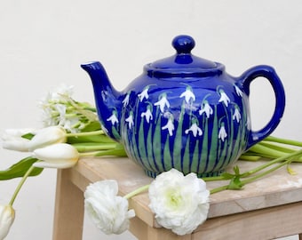 Snowdrop Teapot - can be Personalised - Hand Painted